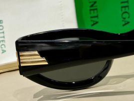 Picture of Bottega Veneta Sunglasses _SKUfw41110403fw